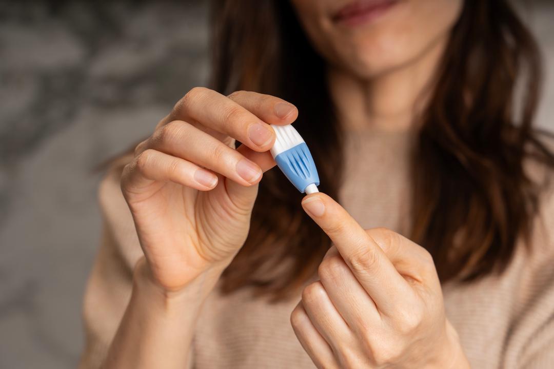 دليل اختبار AMH – فهم الإمكانيات الإنجابية